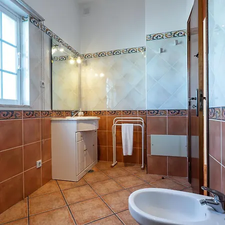 Blife Moustachya Ferienhaus