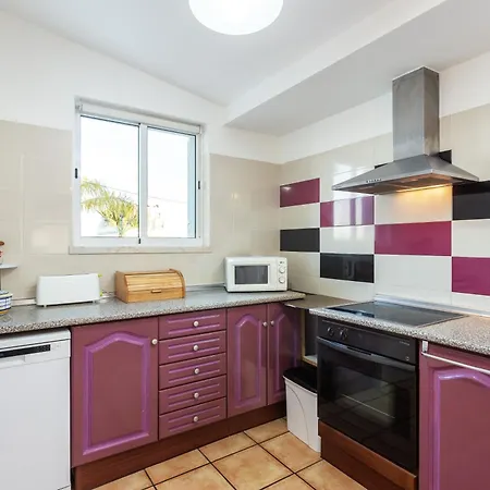 Hébergement de vacances Blife Moustachya *